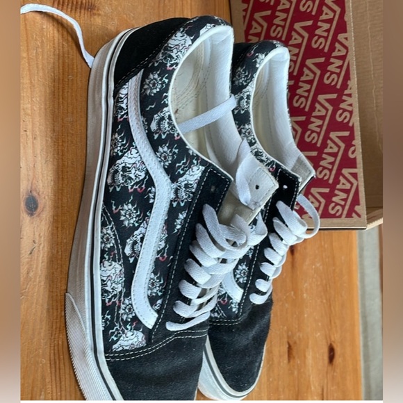 Vans Other - Vans size 10 in men good condition